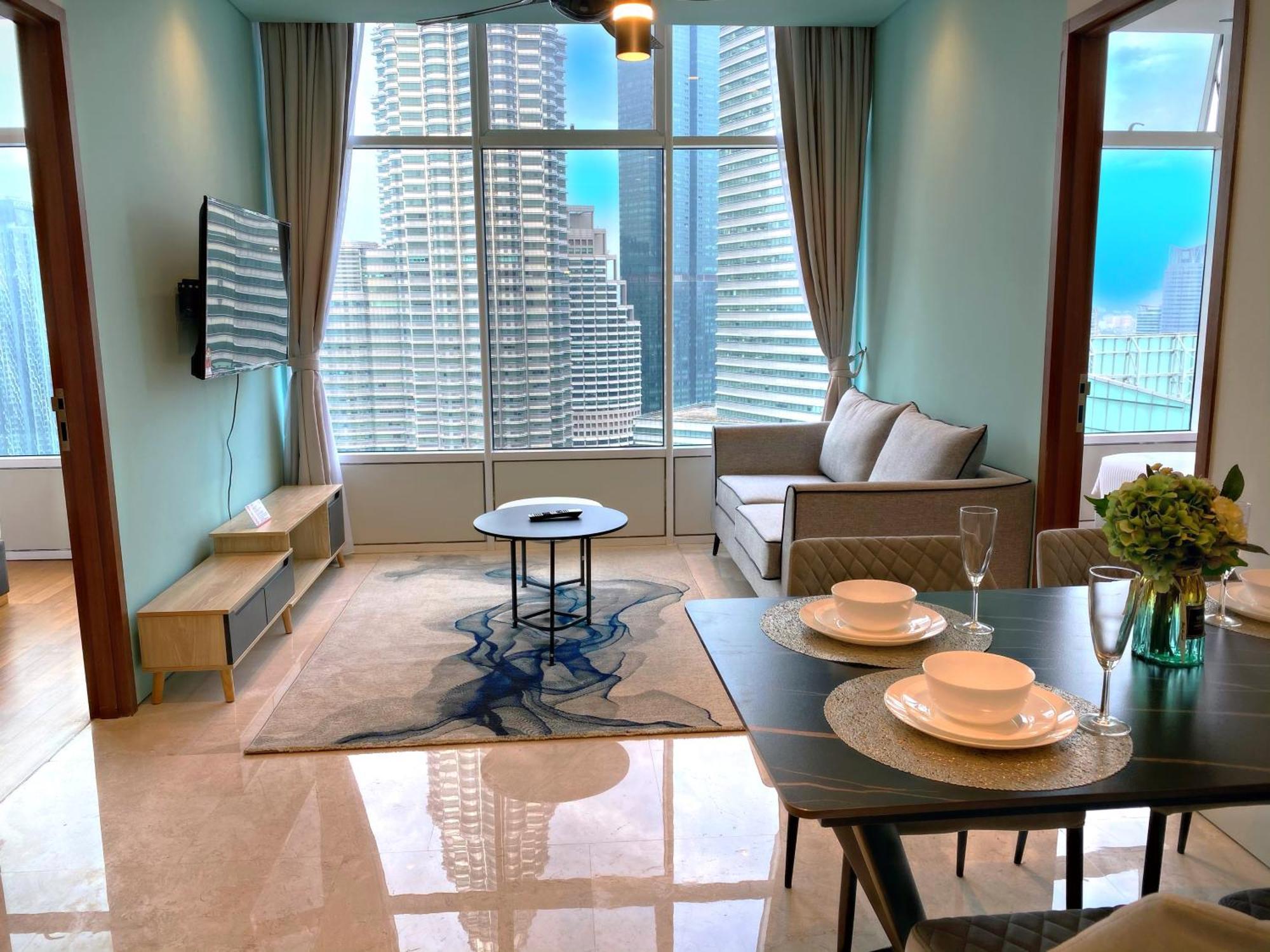 Sky Suites Klcc By Home Stay Kuala Lumpur Exterior foto